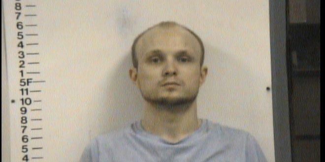 Cookeville Man Hides Under Kitchen Sink to Avoid Child Abuse Charge