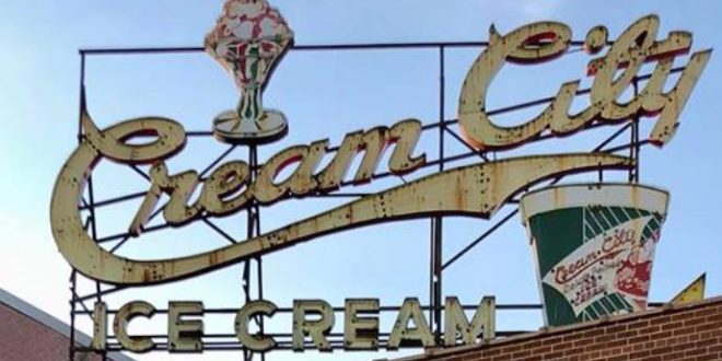 CityScape Raises Approximately Three Thousand for Cream City Sign