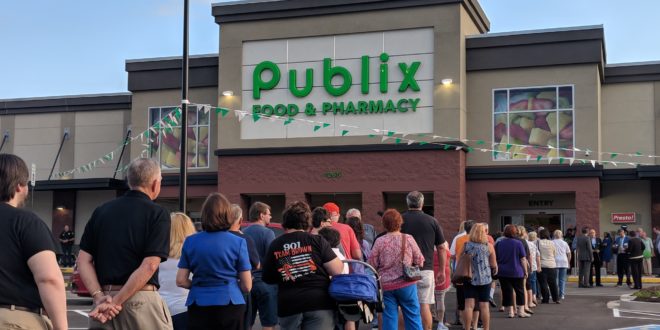 New Publix Officially Opens at Eagle Point